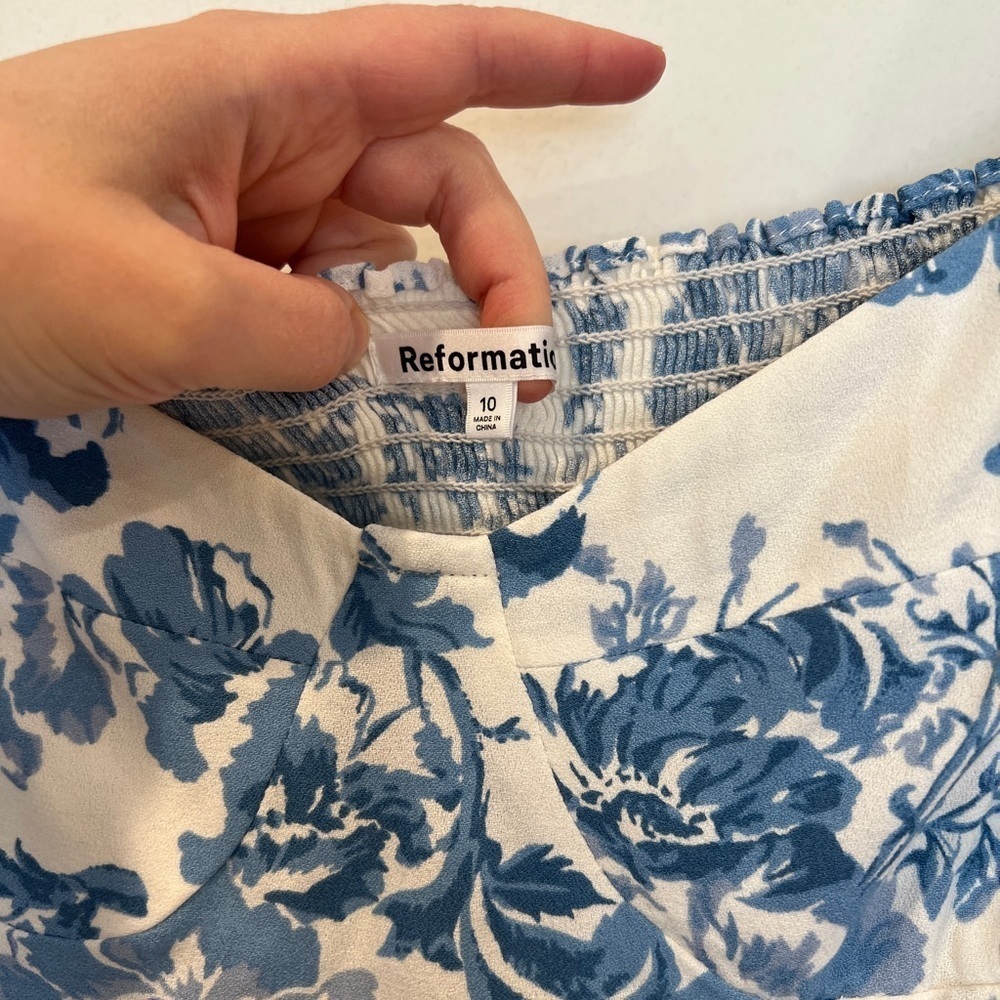 Reformation Reign Top - Picture 2 of 6